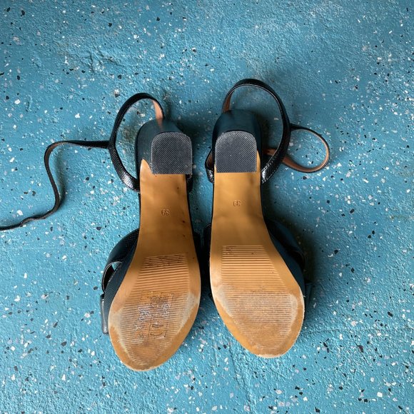 H&M Black Snake Skin Platform Heels - Picture 8 of 8